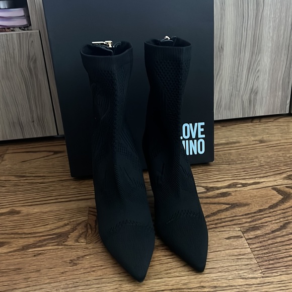 Love Moschino Pointed Toe Stiletto Bootie - Picture 8 of 15